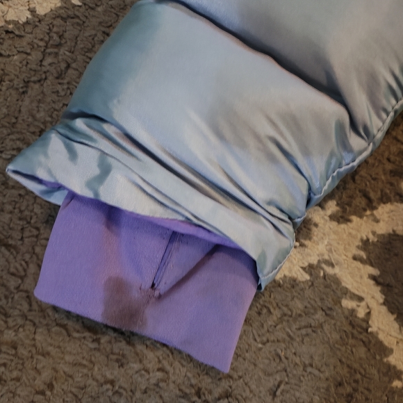 Champion Puffer Jacket Size XL - Picture 4 of 10